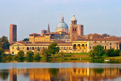 5-Star Luxury Regional Tour: Milan (9 Days  8 Nights) Region: Lombardia 5-Star Luxury Regional Tour