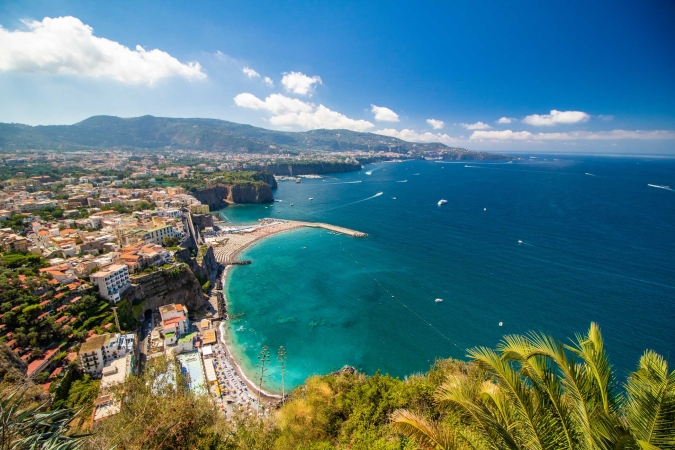 4-Star Luxury Regional Tour:  Naples - Amalfi Coast (14 Days - 13 Nights) Region: Campania 4-Star Luxury Regional Tour