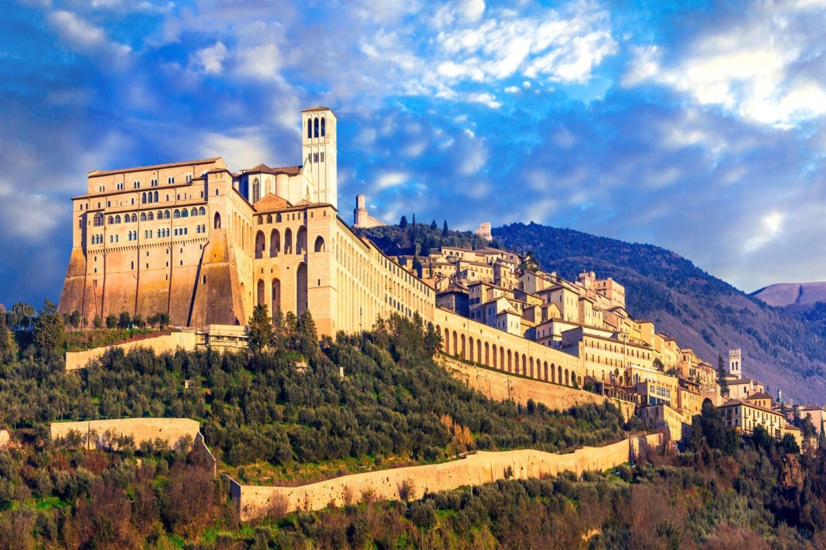 4-Star Luxury Regional Tour: Perugia (9 Days - 8 Nights) Region: Umbria