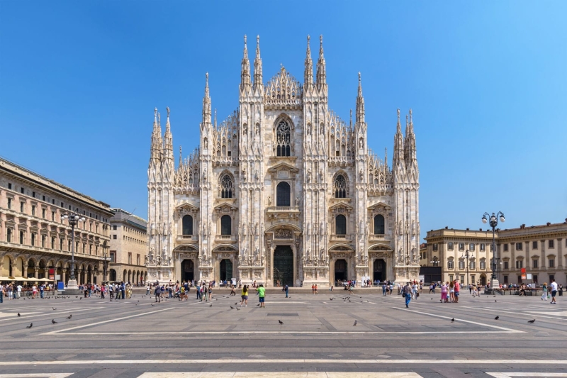 Prestige Regional Tour: Milan ( 9 Days - 8 Nights) Region: Lombardia