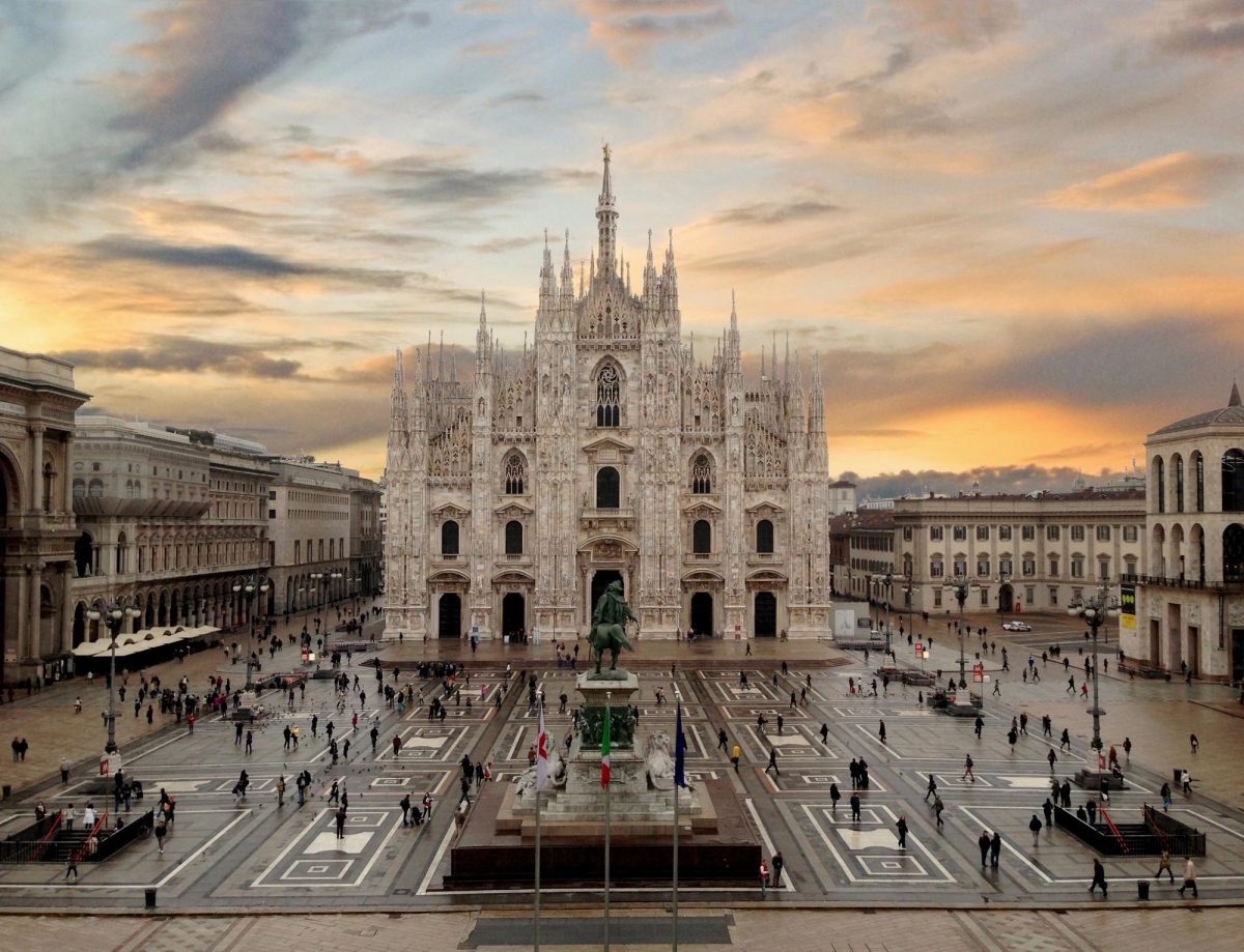 4-Star Luxury Multi-Regional Tour: Milan- Venice (12 Days - 11 Nights) Region: Lombardia - Veneto