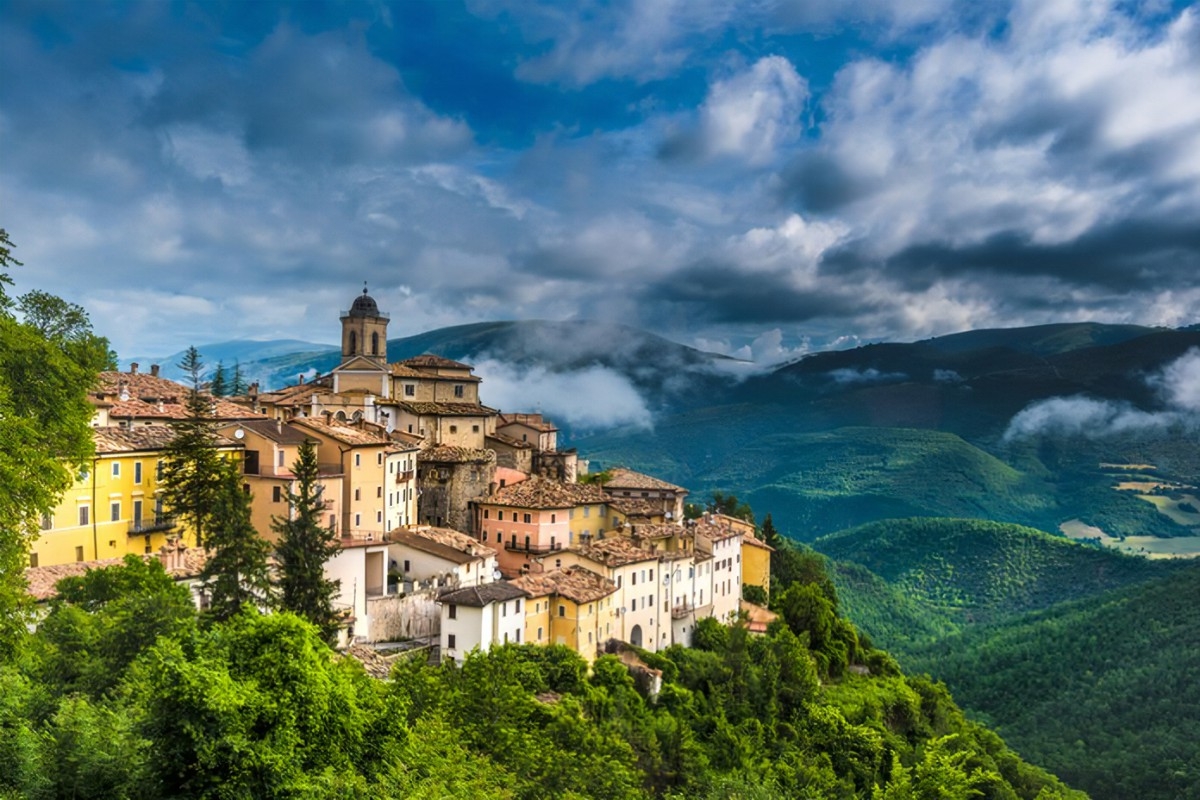 5-Star Luxury Regional Tour: Perugia  (10 Days - 9 Nights) Region: Umbria