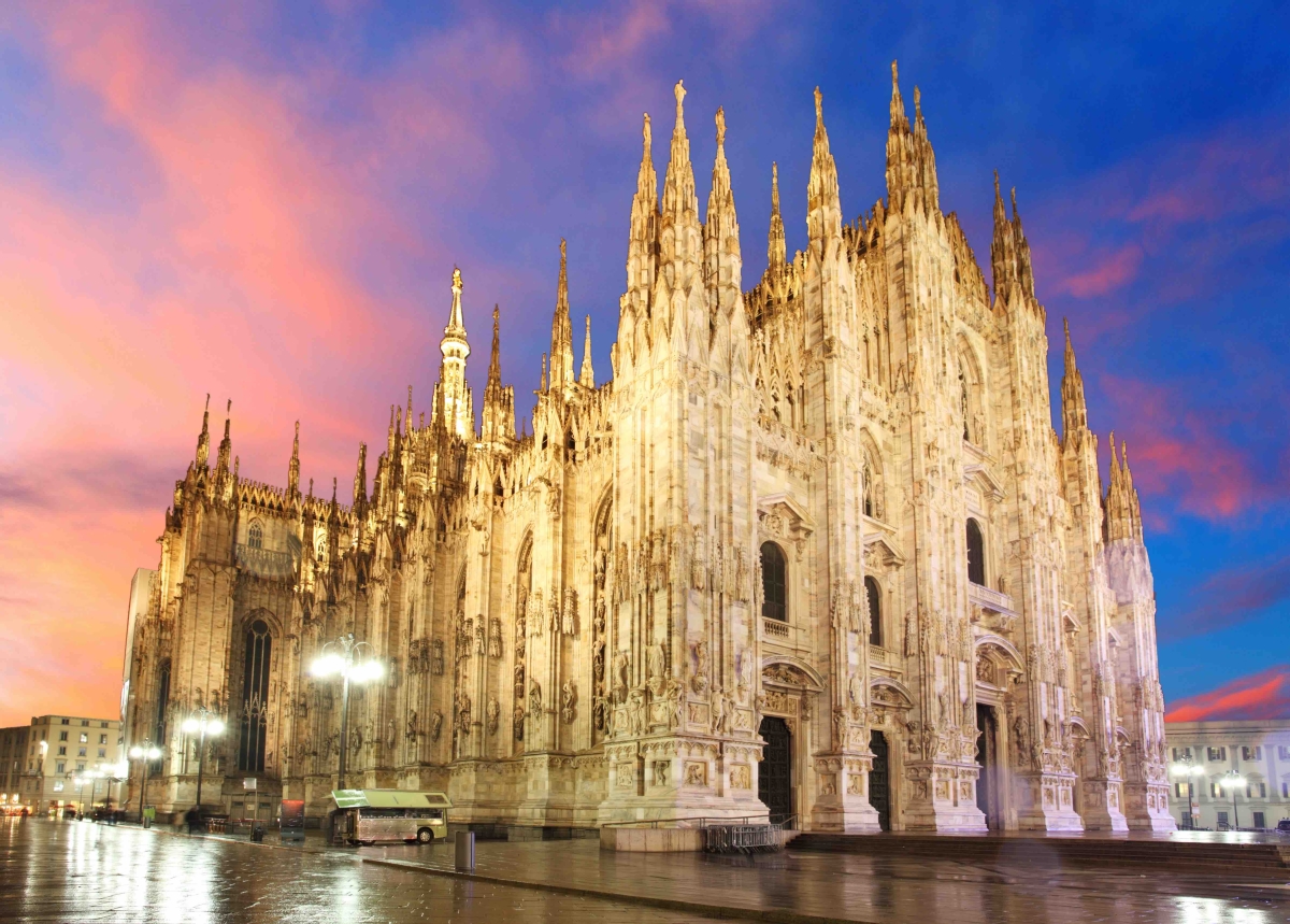 Prestige Multi-Regional Tour: Venice - Milan (13 Days - 12 Nights) Region: Lombardia - Veneto